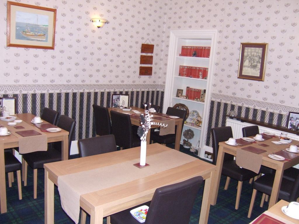 The Richmond Guest House Ayr Esterno foto